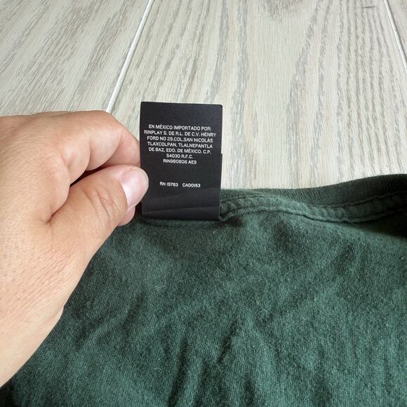 Hanes Dark Green V-Neck Short Sleeve Perfect Tee – Size XL 16-18 - Picture 5 of 6